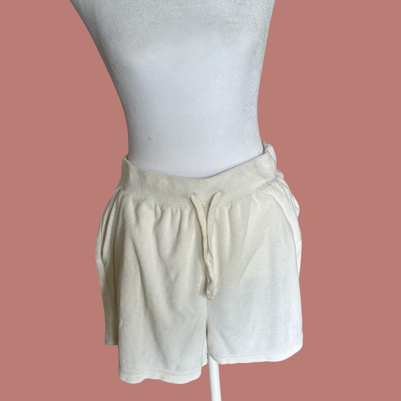 Old Navy Pants - Old Navy Cream Terry Drawstring Lounge Shorts